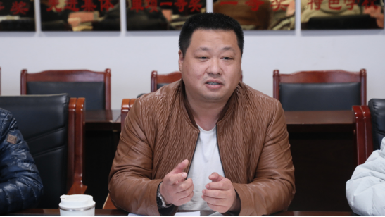 信息技術(shù)聯(lián)合教研會(huì)簡訊233.png
