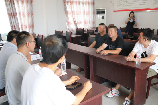 遂寧第四中學校校領(lǐng)導集中走訪調(diào)研推進駐村幫扶工作0926740.png