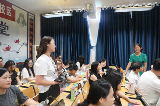 凝心聚力話成長(zhǎng) 賦能前行啟新程186.png